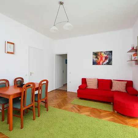 Balaton A404 Apartment Balatonmariafurdo